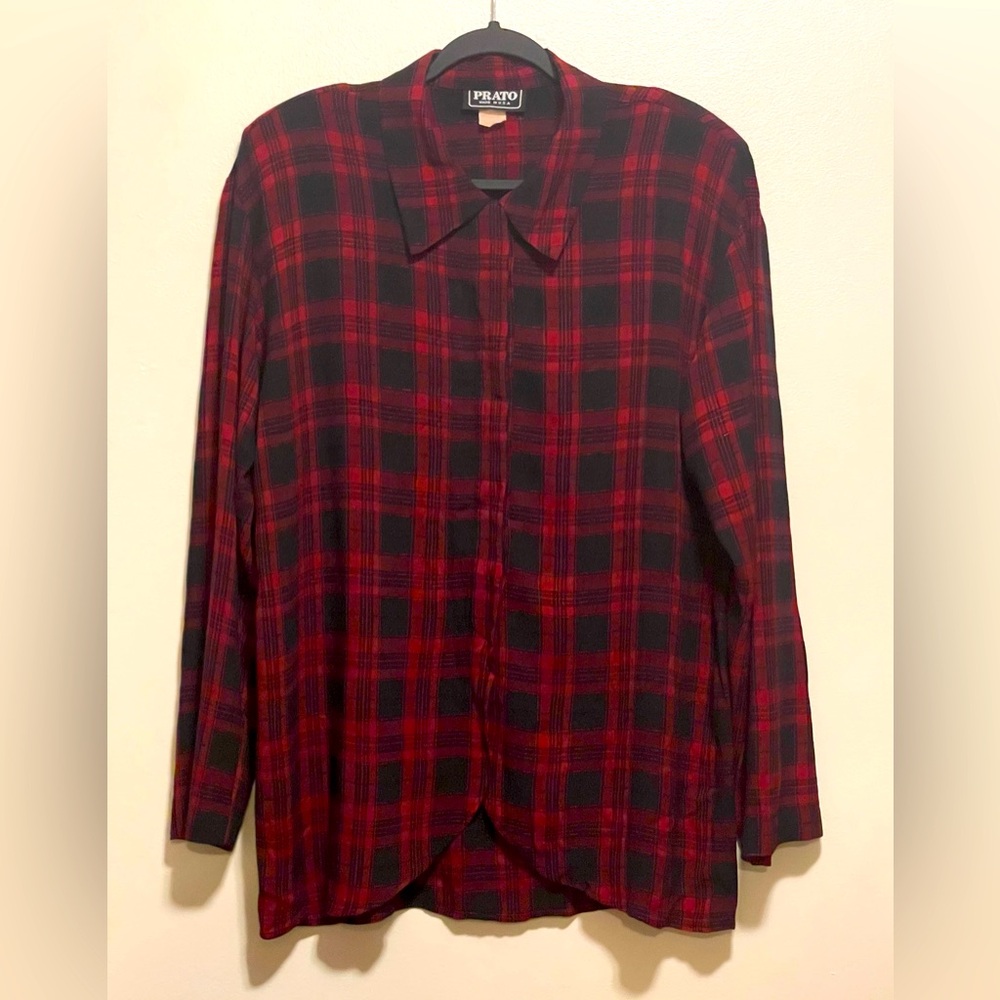 Prato vintage button down. Excellent condition